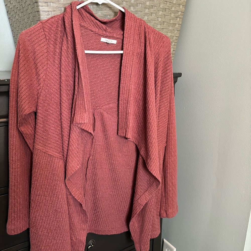 Maurices flowy open cardigan burgundy MEDIUM 8-10